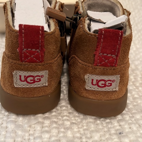 UGG Baby Boots - Picture 4 of 8
